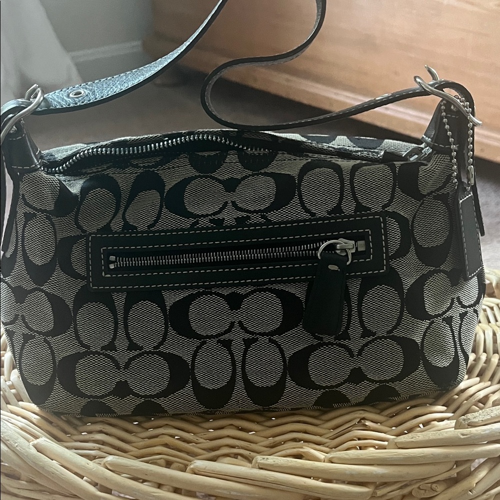 Coach Black and Cream Shoulder Bag